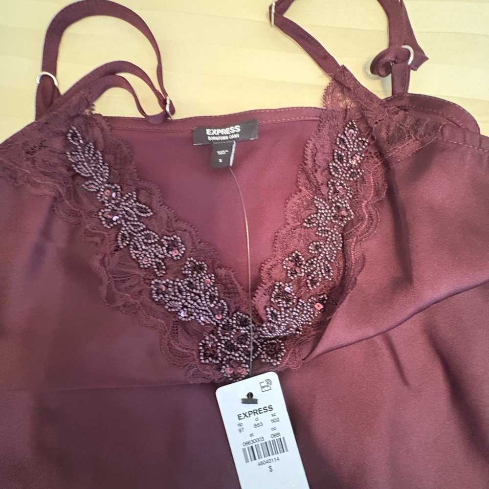Express tank top